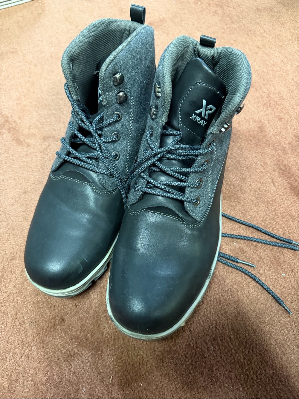 XRAY Men's Black and Gray Lace-Up Hiking Boots